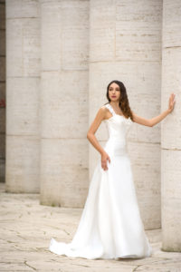 Laura Couture collezione abiti da sposa 2019 1