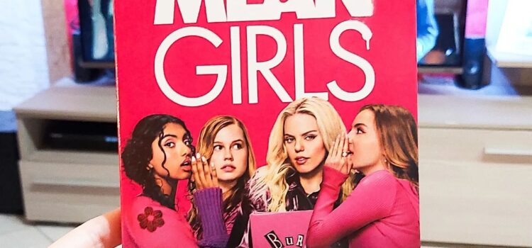 Mean Girls 2024 film recensione